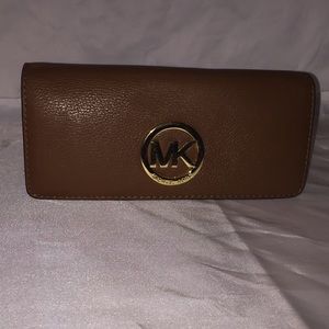 Michael Kors Fulton Flap Leather Wallet in Tan